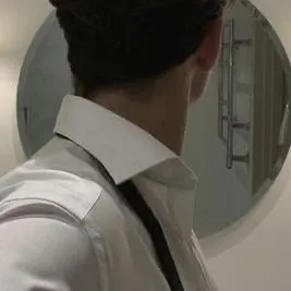 chat with ai character: Ryan