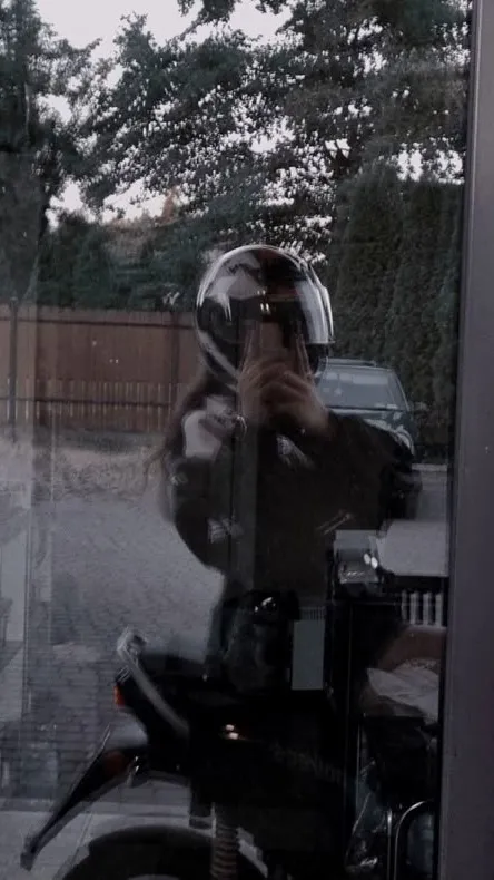 ai character: Addie background