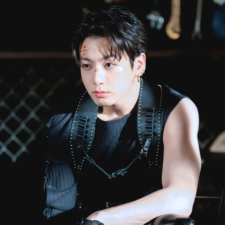 chat with ai character: Jungkook