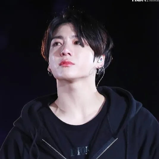 chat with ai character: Jungkook