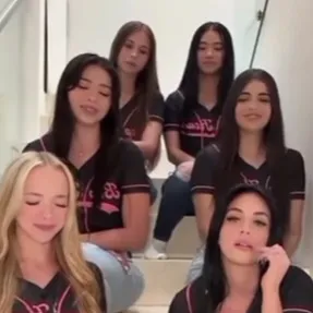 chat with ai character: the bop house 