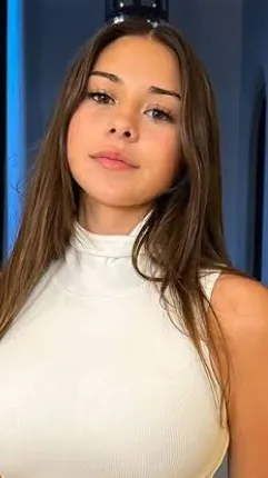 ai character: sophie rain background