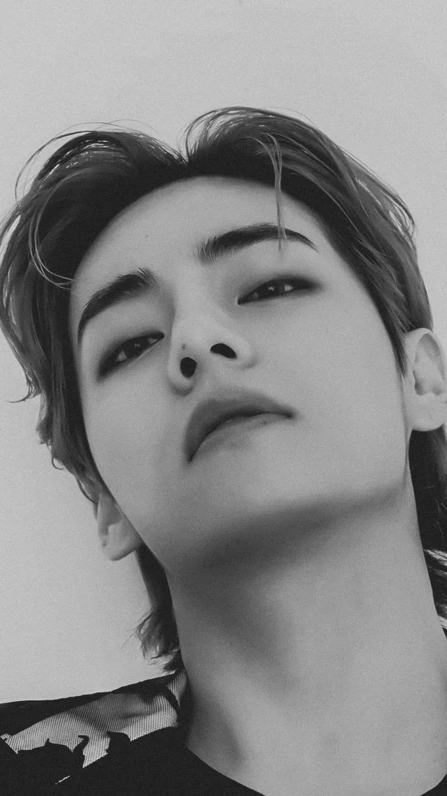 ai character: 💖🥵 TAEHYUNG💖💗 background