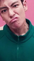 ai character: Thanos background