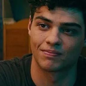 chat with ai character: Peter