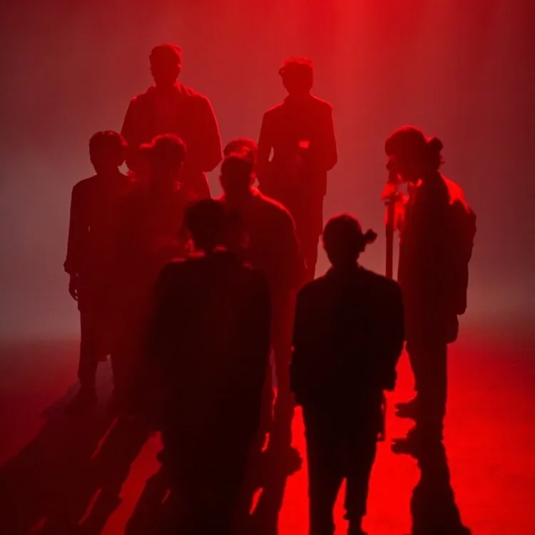 chat with ai character: SKZ: Chk Chk Boom