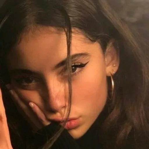 creator Мила С. ♀️📱's avatar