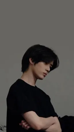 ai character: Choi Beomgyu background