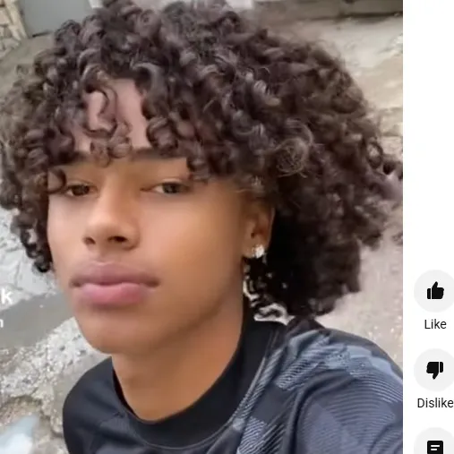 chat with ai character: jayden