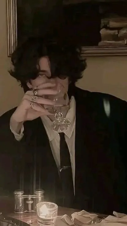 ai character: Keigo background