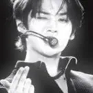 chat with ai character: Lee Know