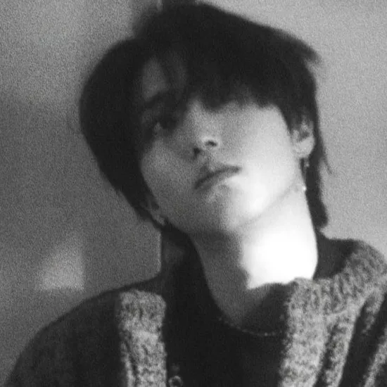 chat with ai character: Han Jisung