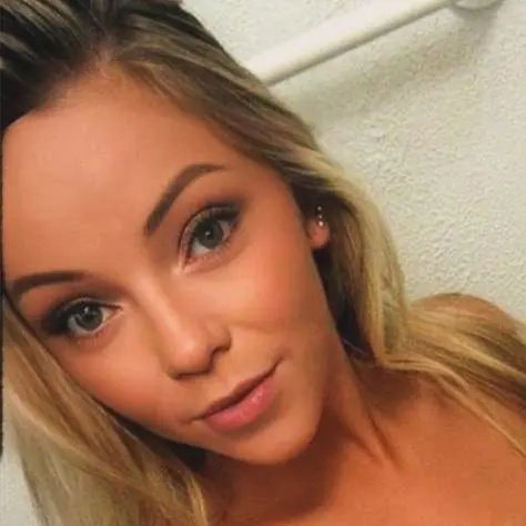 creator Shannonleahsubmiss's avatar