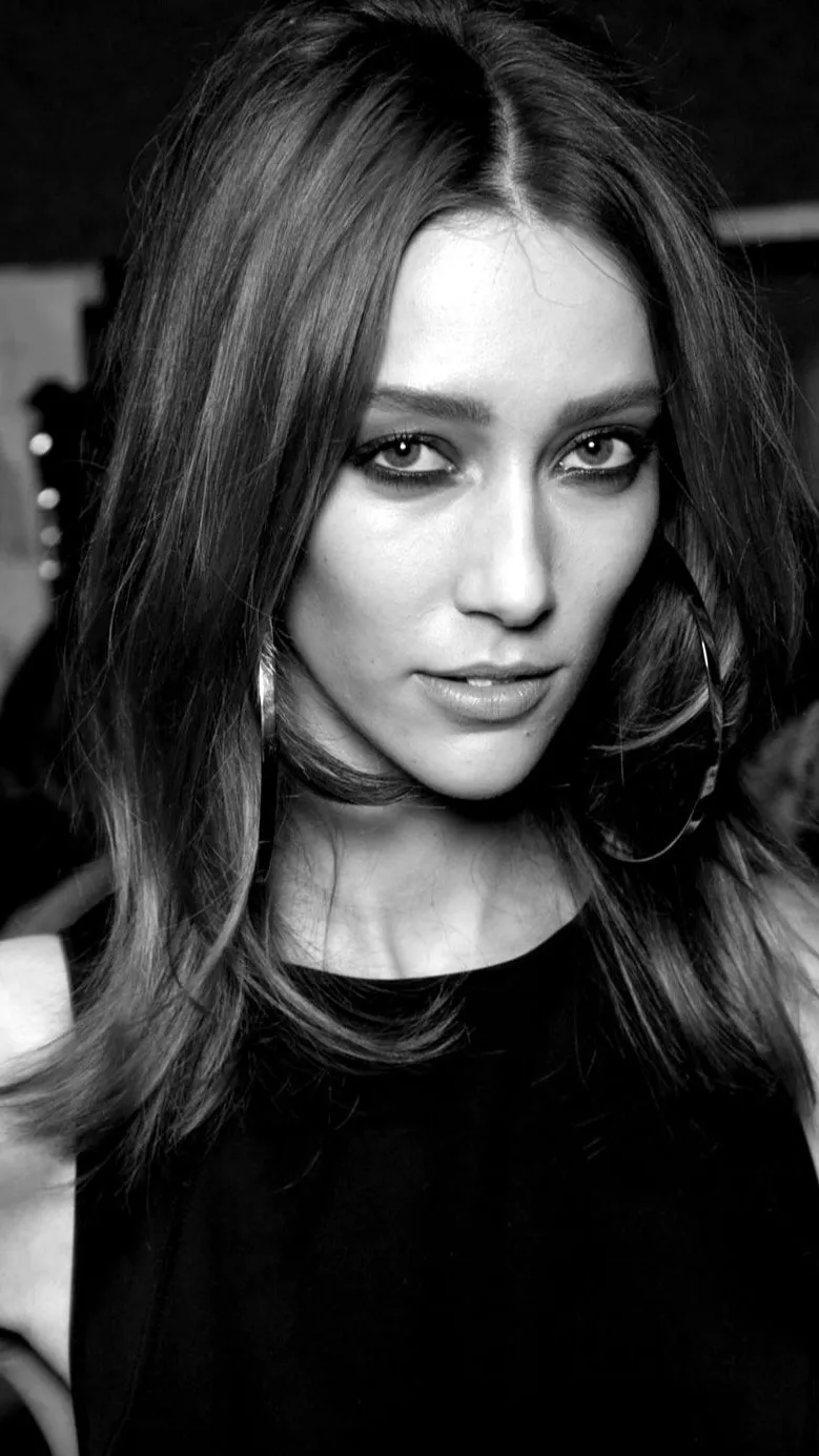 ai character: MiMi background