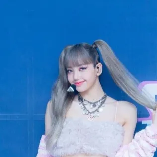 chat with ai character: Lisa BlackPink