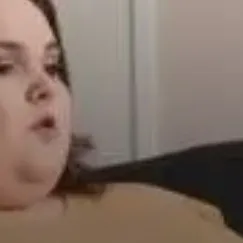 chat with ai character: kylee