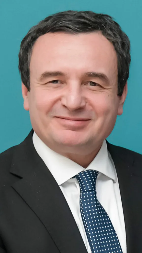 ai character: albin kurti background