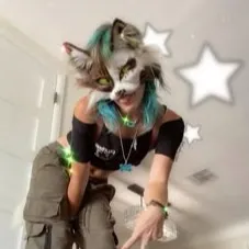 chat with ai character: Therian besties