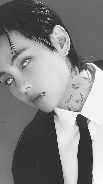 ai character: v (from bts) background