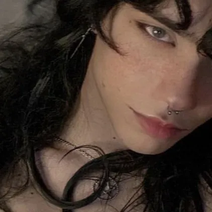 chat with ai character: °°→Mix←••BL