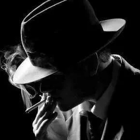 creator Gaby Flowers's avatar