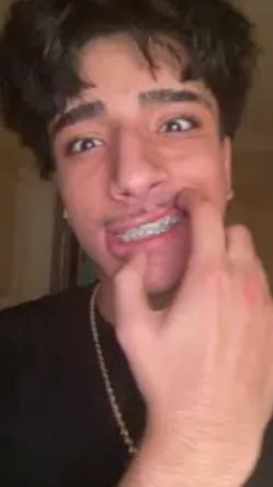 ai character: Arad background