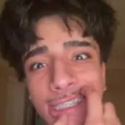 chat with ai character: Arad