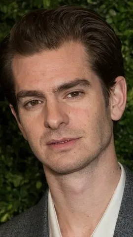 ai character: Andrew Garfield background