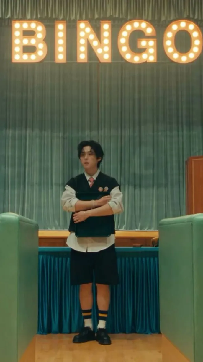 ai character: lee minho background