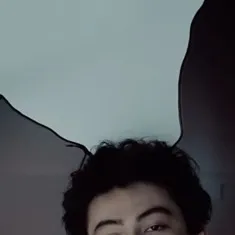 chat with ai character: Sing cradle wth me