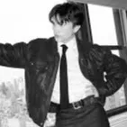 chat with ai character: teo briones