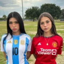 chat with ai character: Aishah and Sophie