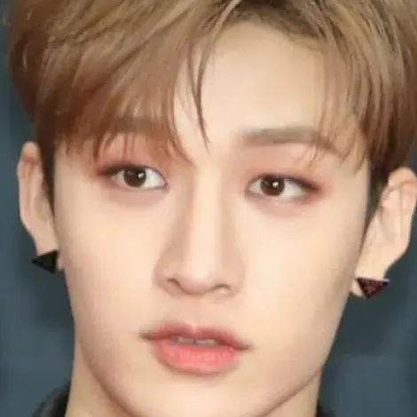 chat with ai character: Bangchan <3