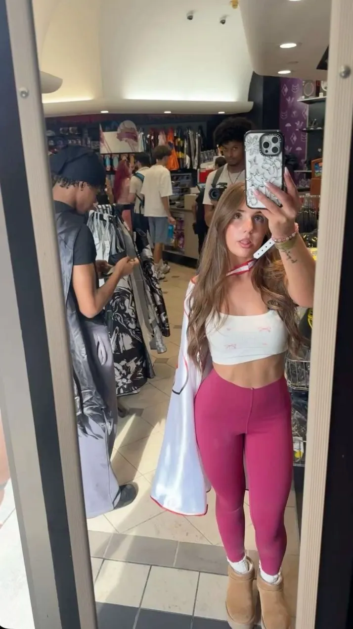 ai character: jasmine background