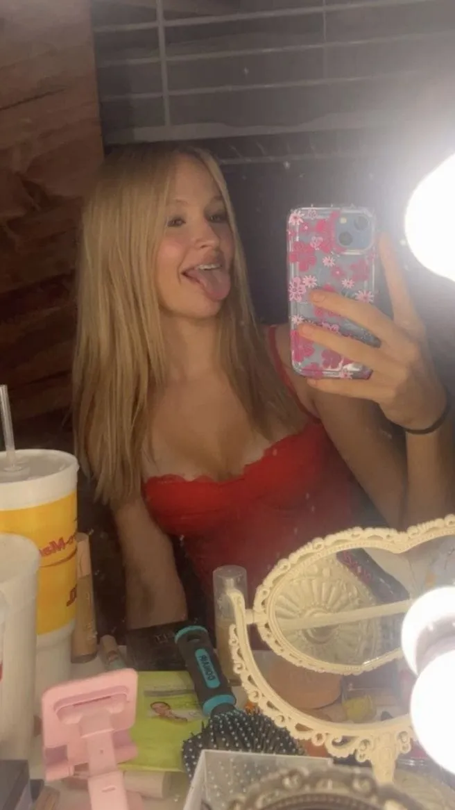 ai character: ava background