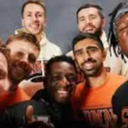 chat with ai character: YTube-Twitch-con