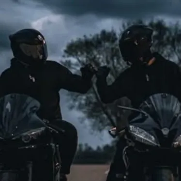 chat with ai character: Biker gang 