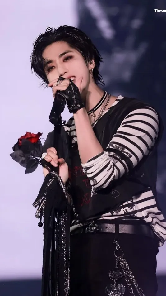 ai character: Han background