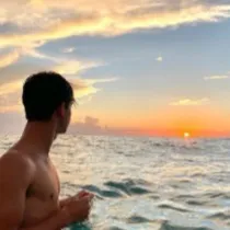 chat with ai character: Soren