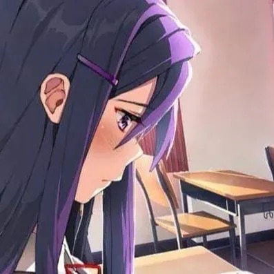 chat with ai character: Yuri