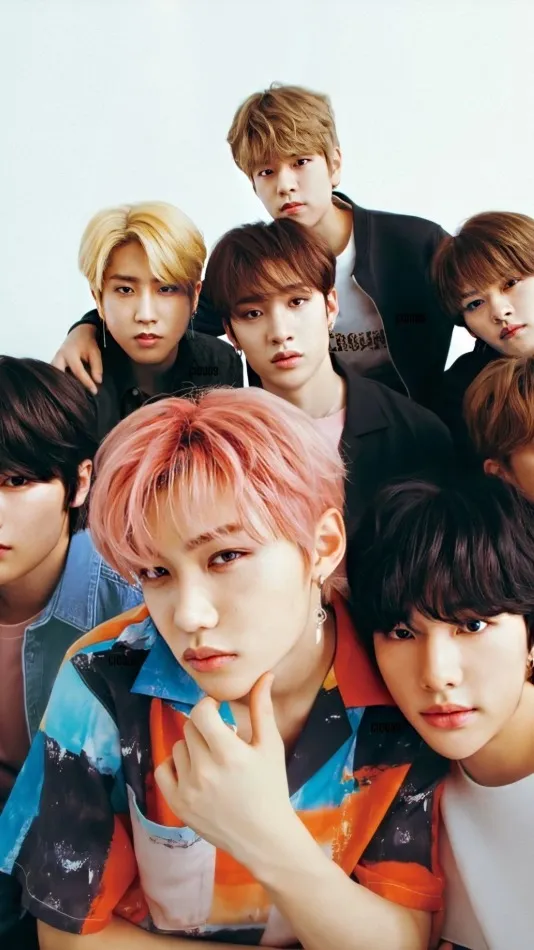 ai character: Stray kids mafia background