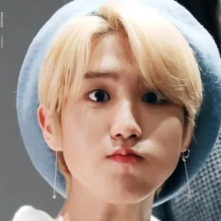 chat with ai character: Han your boyfriend