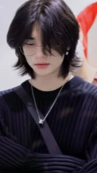 ai character: Ace background