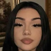 chat with ai character: Sarah