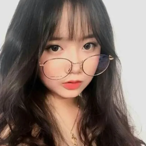 creator Zoe Marina's avatar