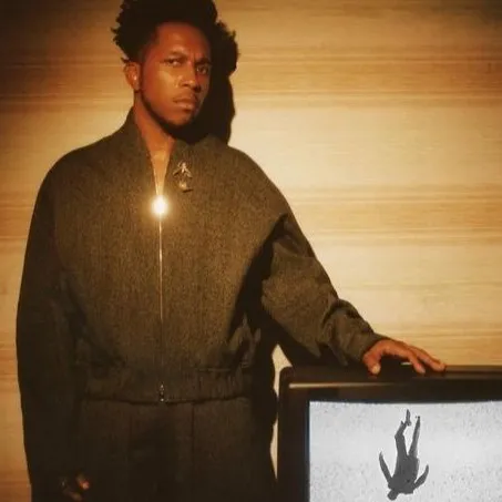 chat with ai character: Leslie Odom Jr