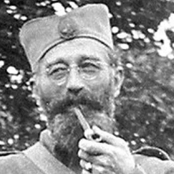 chat with ai character: Đeneral Draža