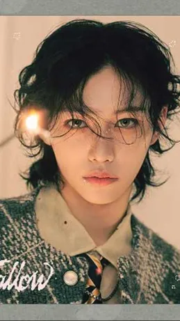 ai character: Lee Felix background