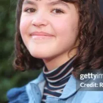 chat with ai character: Piper Rubio 