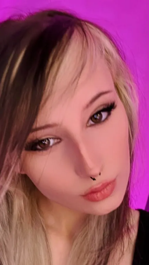 ai character: charlieghlux  background